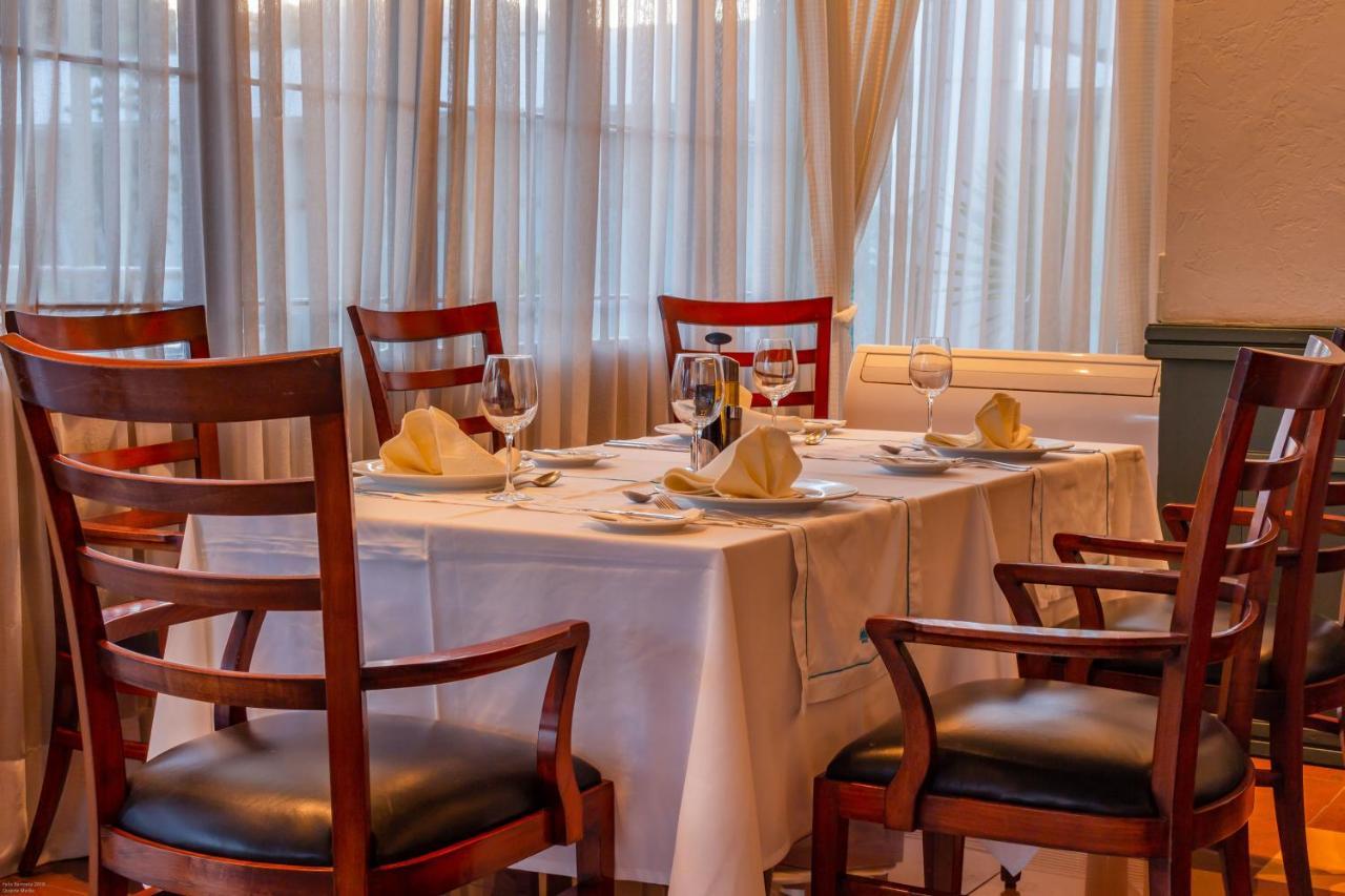 Chagall Hotel